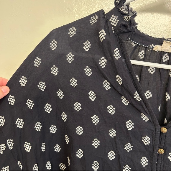 Pilcro Anthropologie Tavi Embroidered Button Down Blouse Black Size Small - Picture 6 of 10